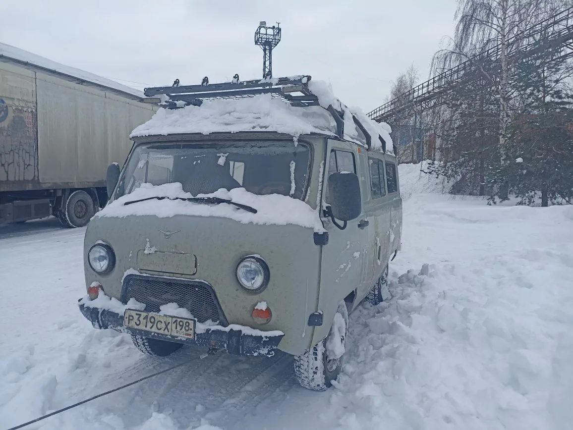 UAZ 3909* Грузопассажирский