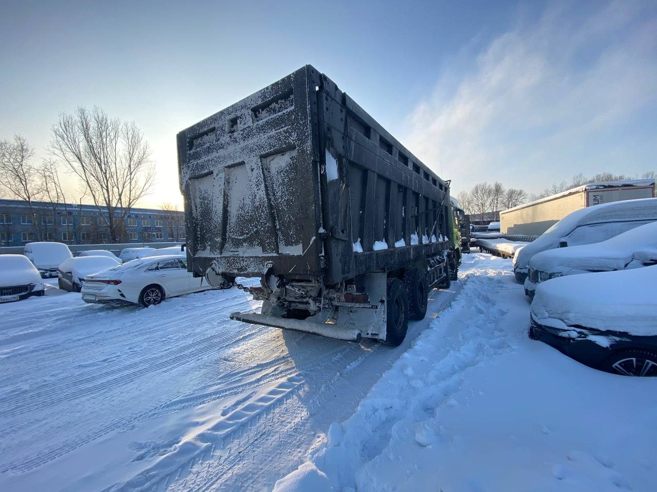 Shacman SX* 8x4 Самосвал