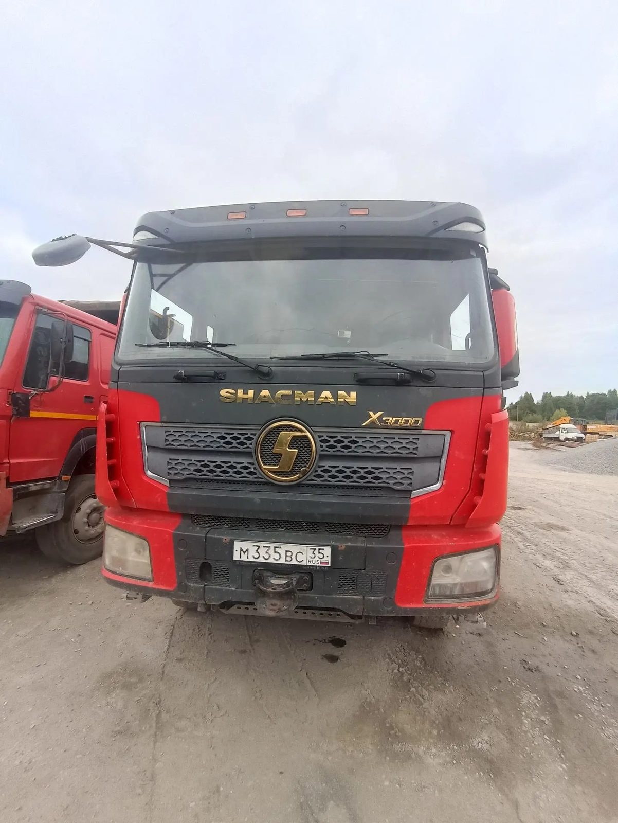 Shacman SX* 8x4 Самосвал