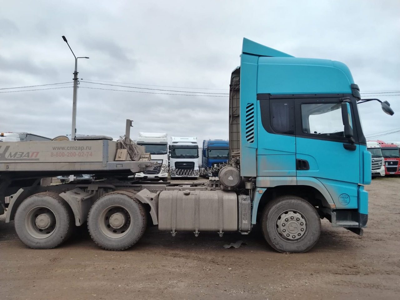 Shacman SX* 6x4 Седельный тягач