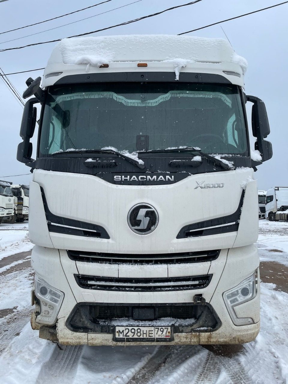 Shacman SX* 4x2 Седельный тягач