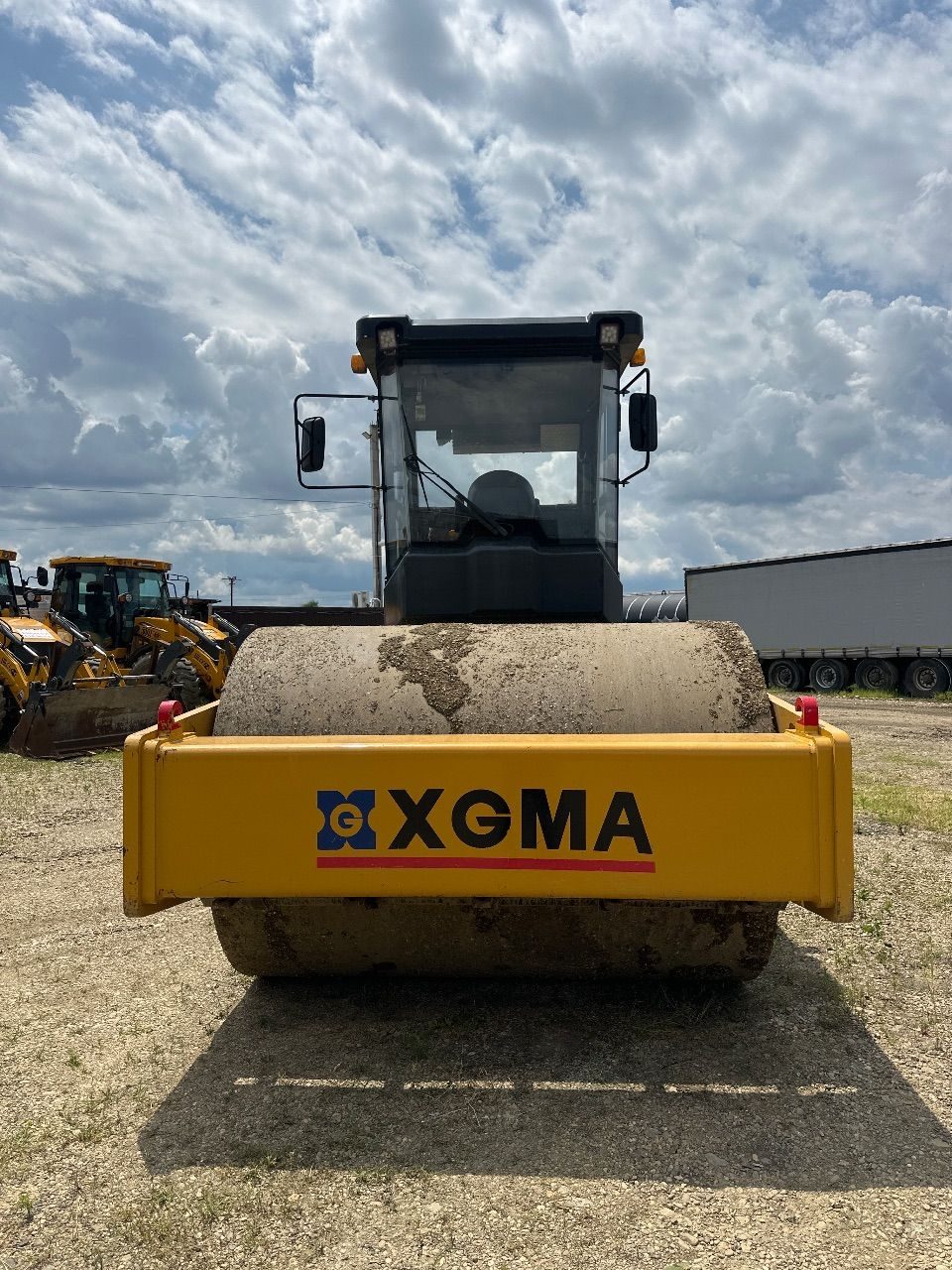 XGMA XG* Каток