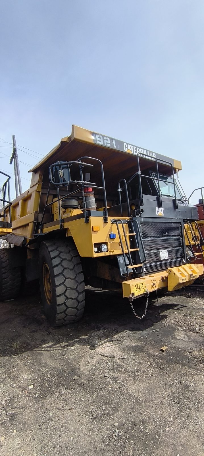 Caterpillar 773* Карьерный самосвал