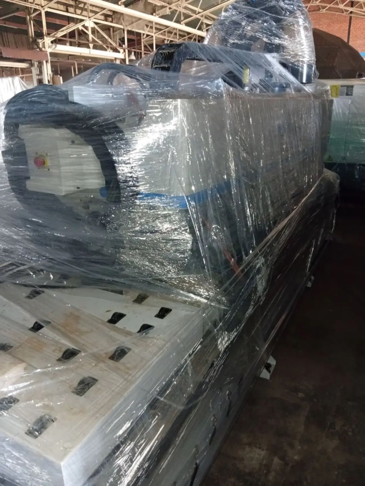 Центр обрабатывающий с ЧПУ KDT KN-3710D