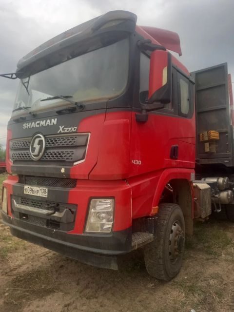 Shacman SX42586V385