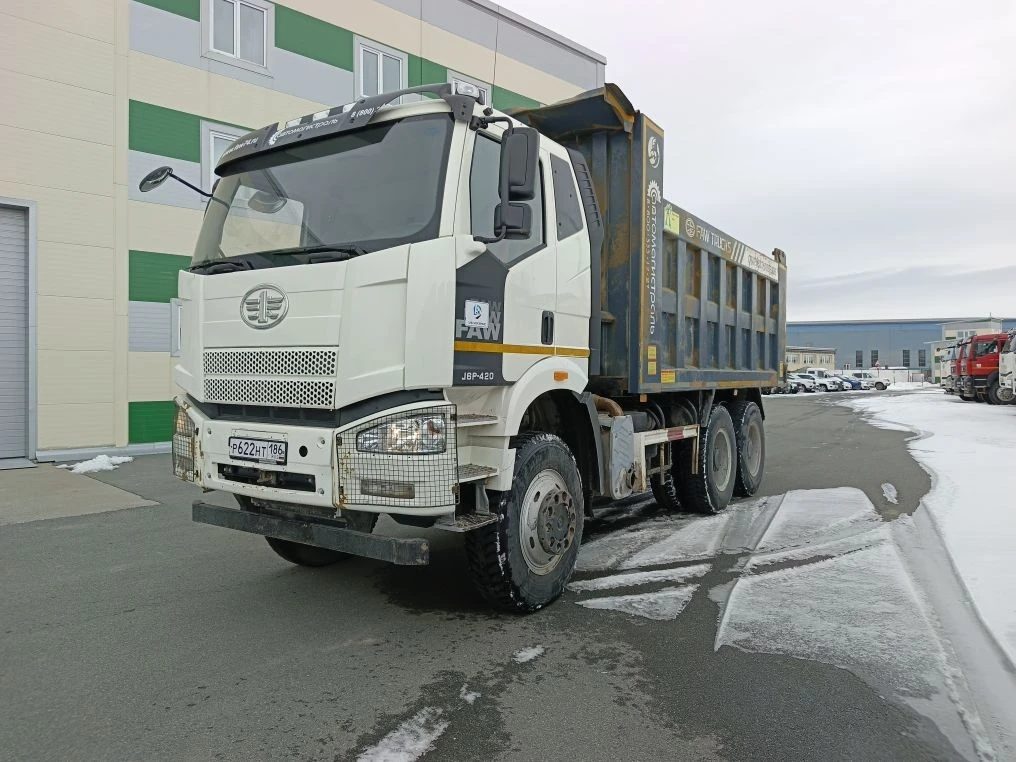 FAW J6 6x6 Самосвал