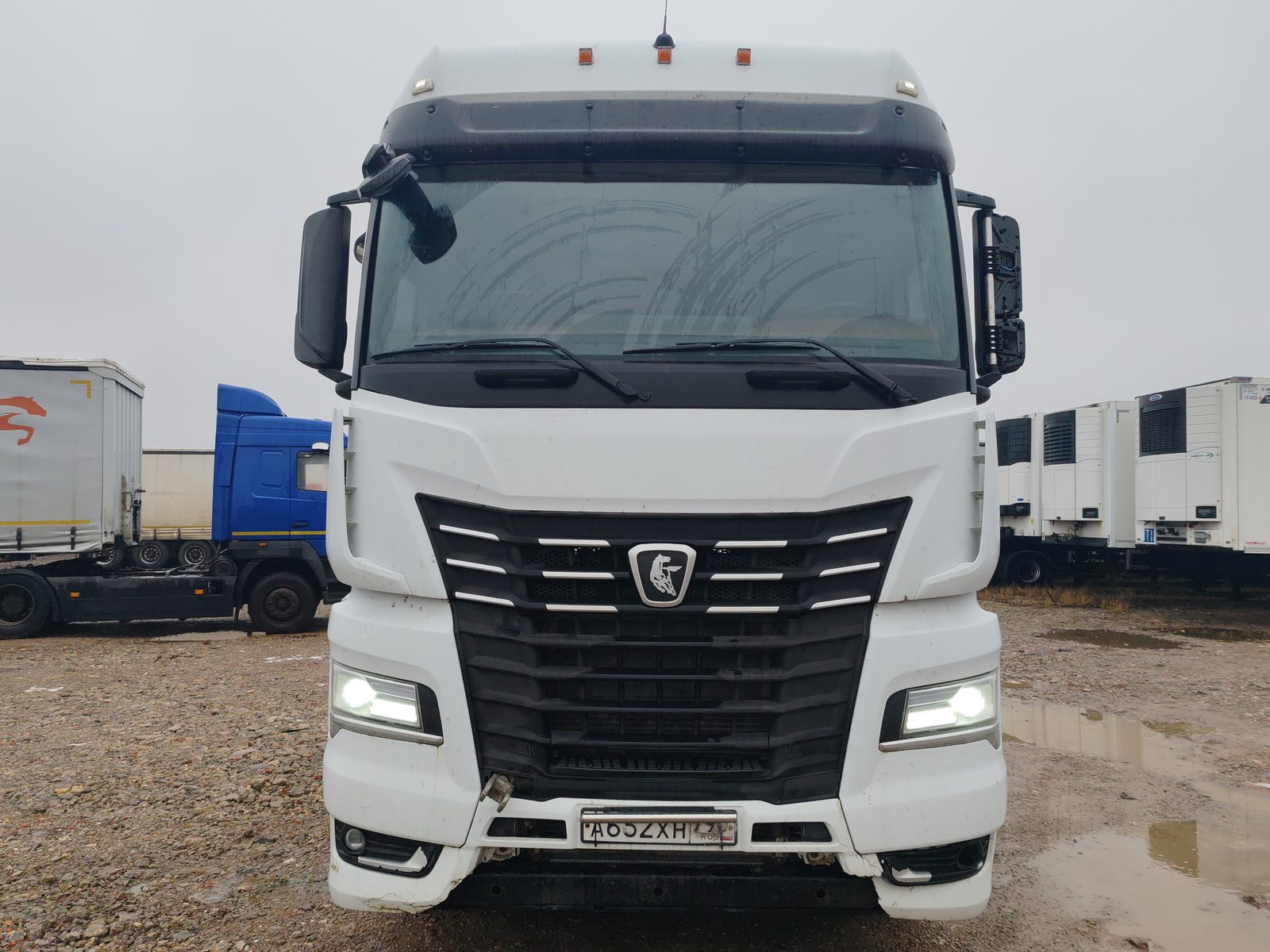КАМАЗ 54901 4x2 Седельный тягач