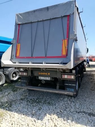 Bodex Специализированный, полуприцеп - самосвал BODEX KIS 4WA