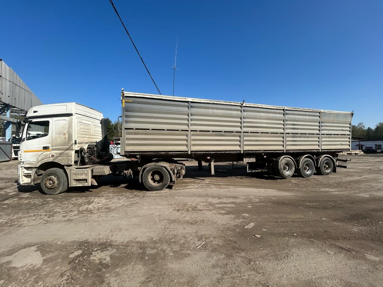 Автомастер АМ9560* Полуприцеп зерновоз