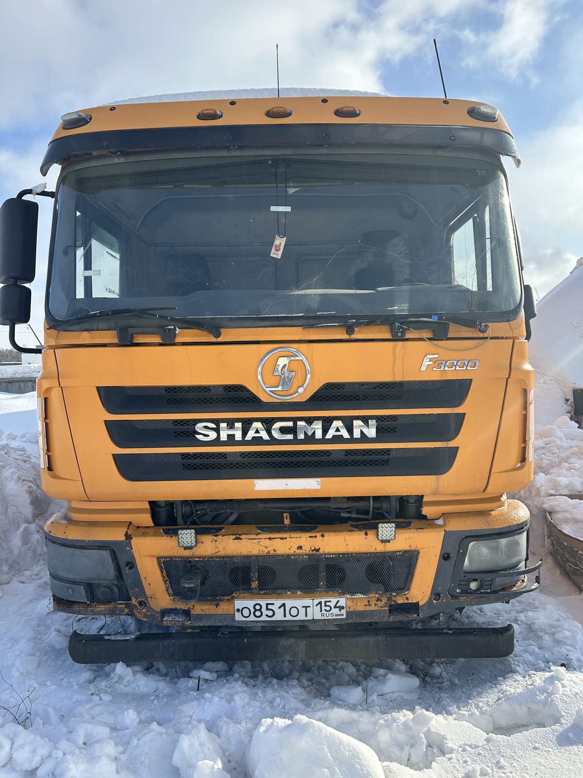 Shacman SX* 8x4 Самосвал