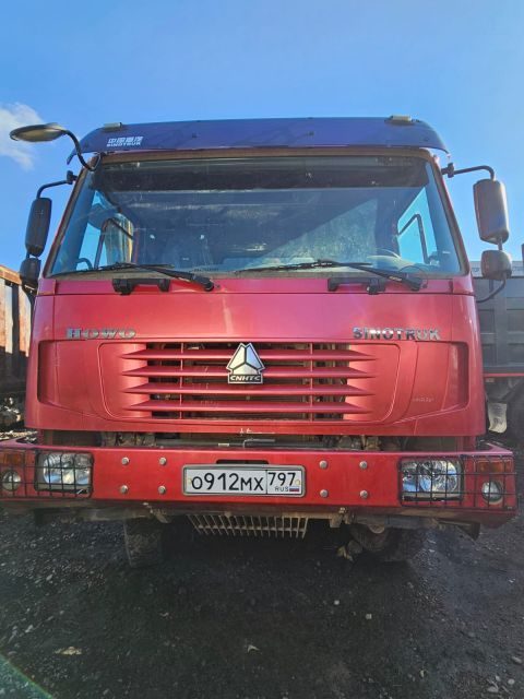 HOWO ZZ3327S3857E