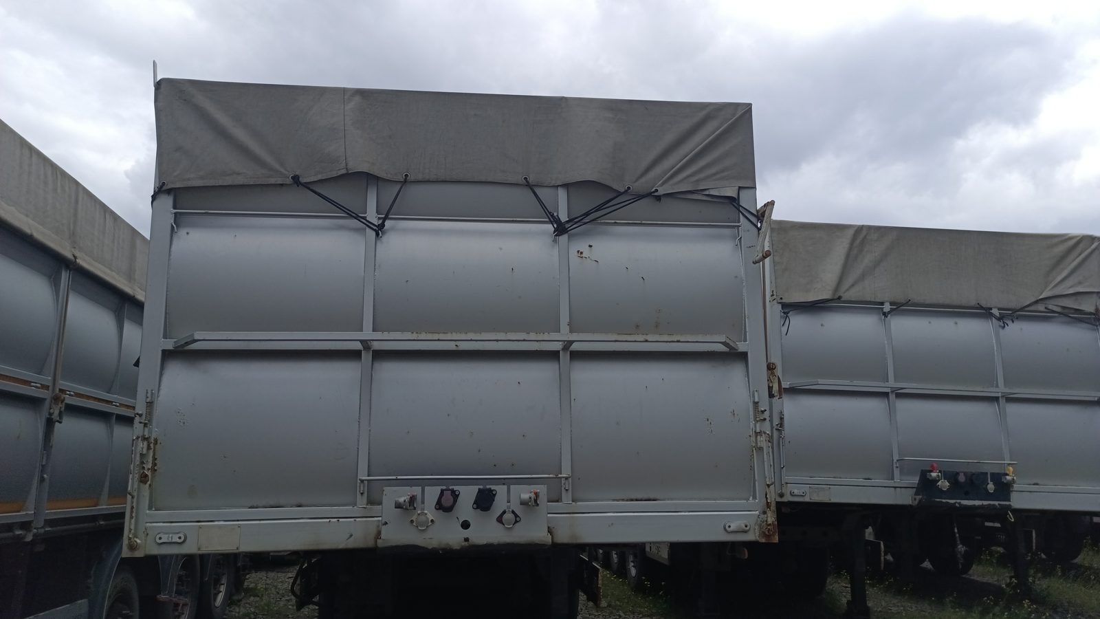Кропкузов 85057* Полуприцеп бортовой