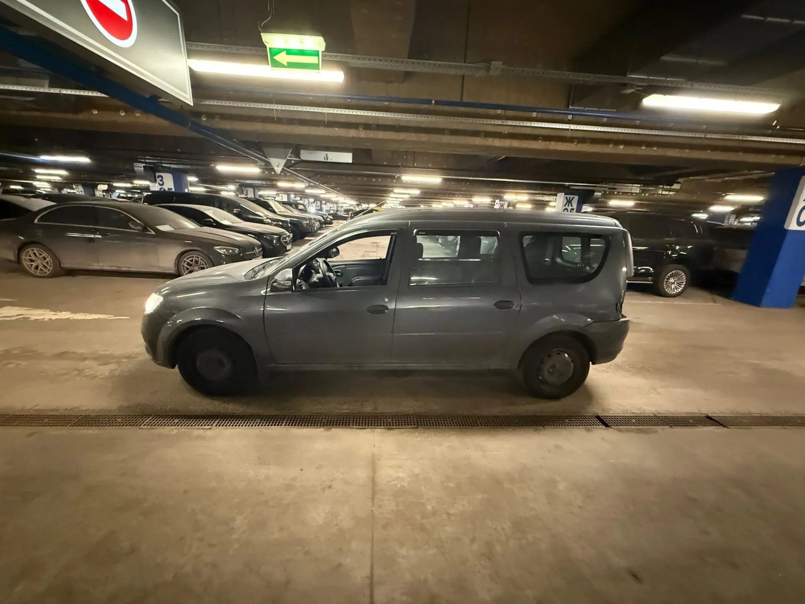 Lada LARGUS