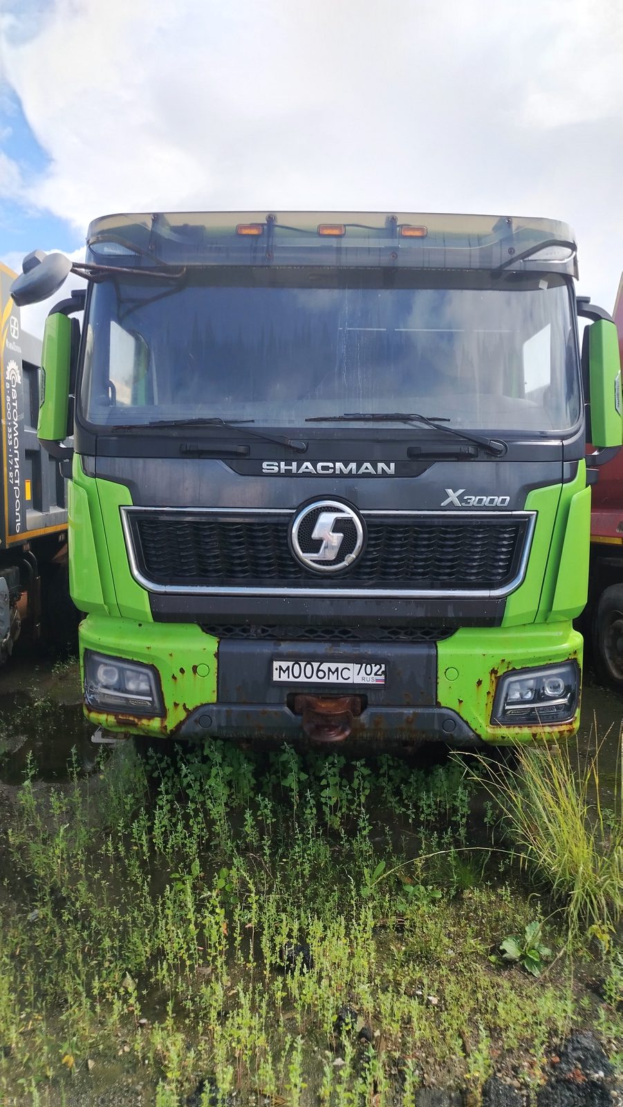 Shacman SX* 8x4 Самосвал