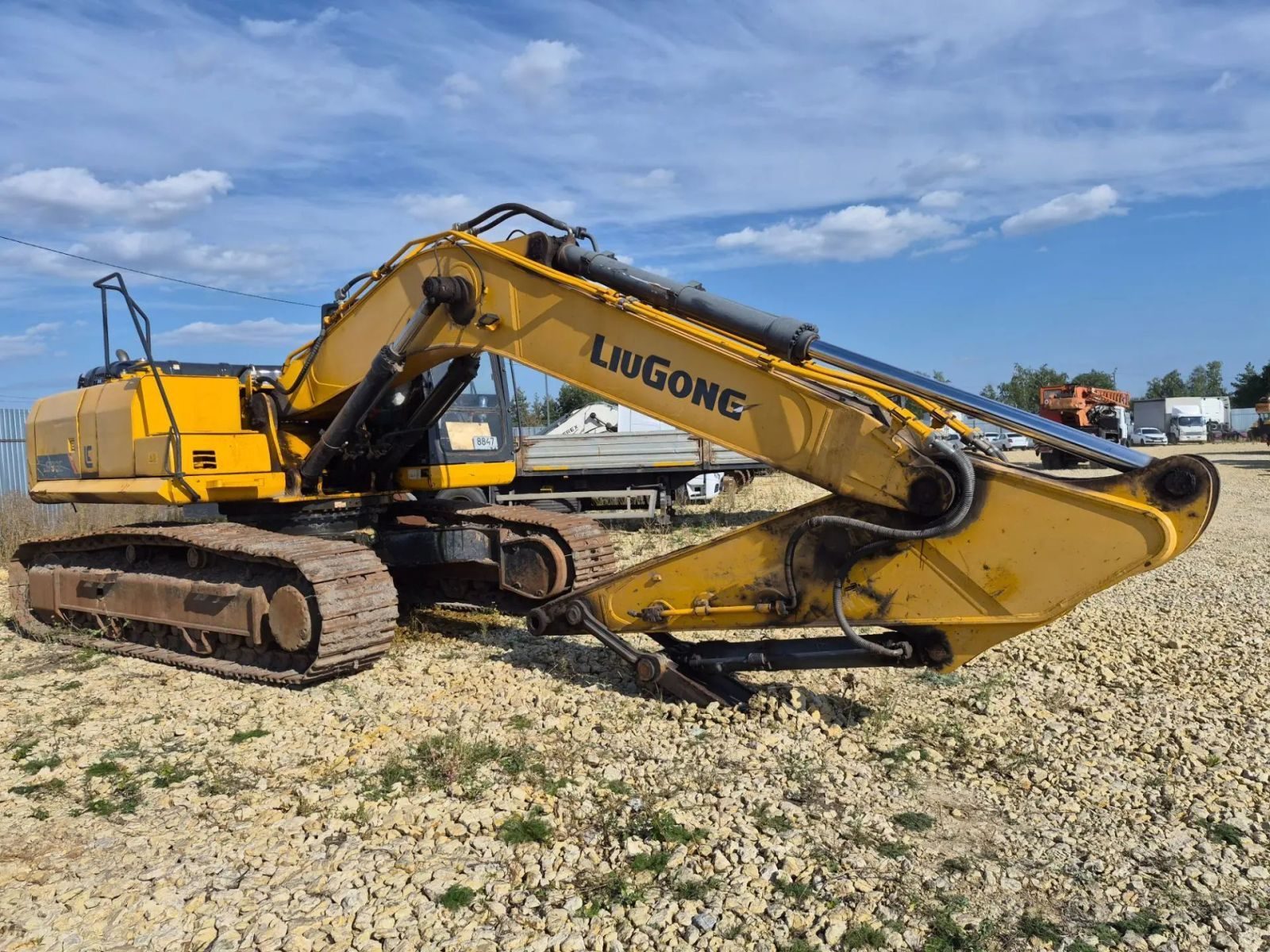 LiuGong CLG933E