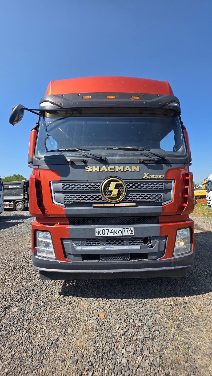 Shacman SX* 6x4 Седельный тягач