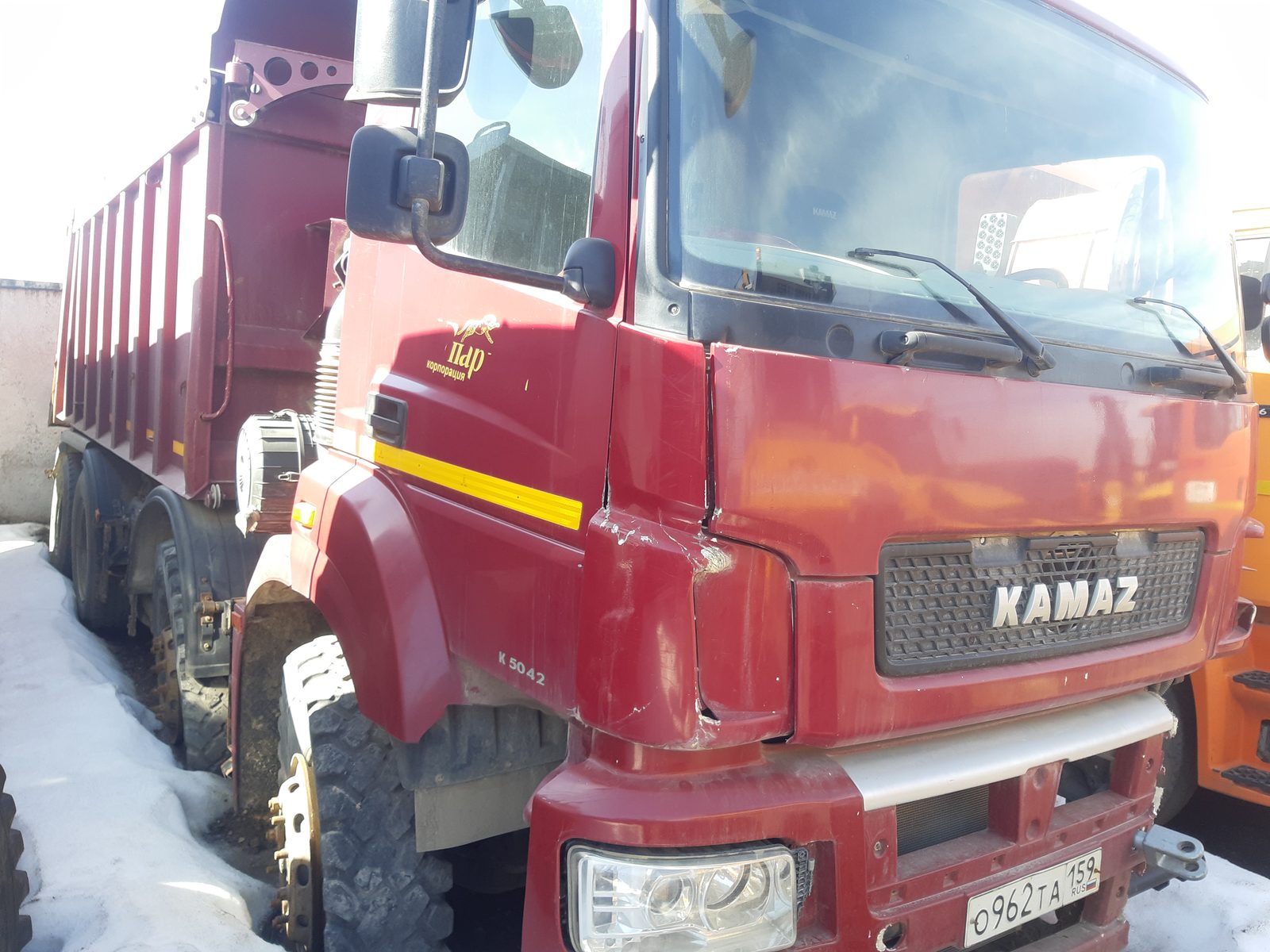 КАМАЗ 65801 8x4 Самосвал