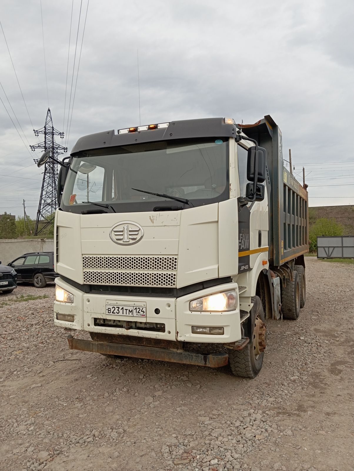FAW J6