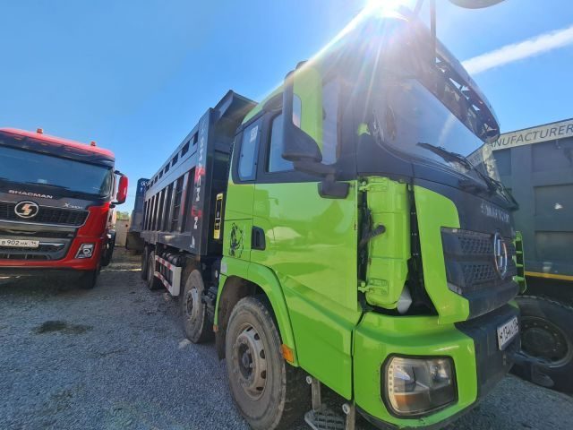 Shacman SX33186V366