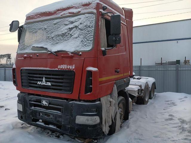 МАЗ 6430С9