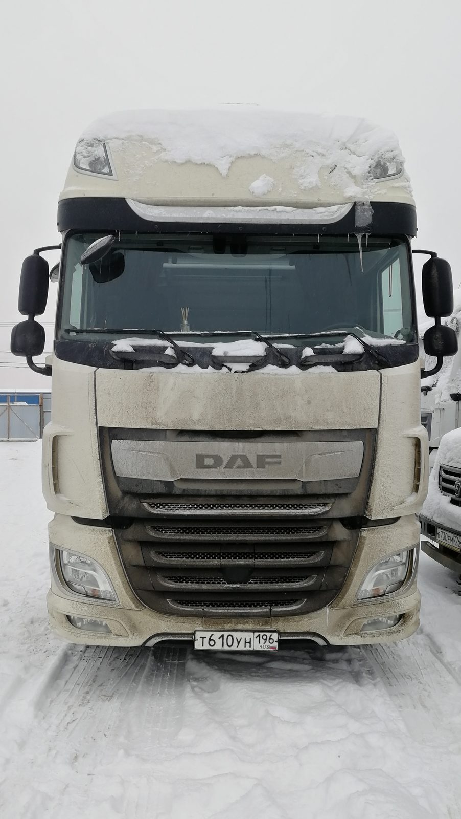 DAF XF 4x2 Седельный тягач