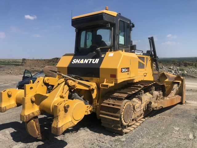 Бульдозер гусеничный SHANTUI DH24B3 XL