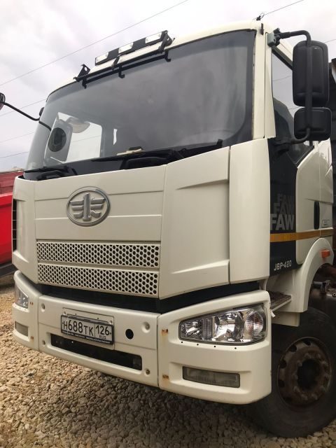 FAW J6