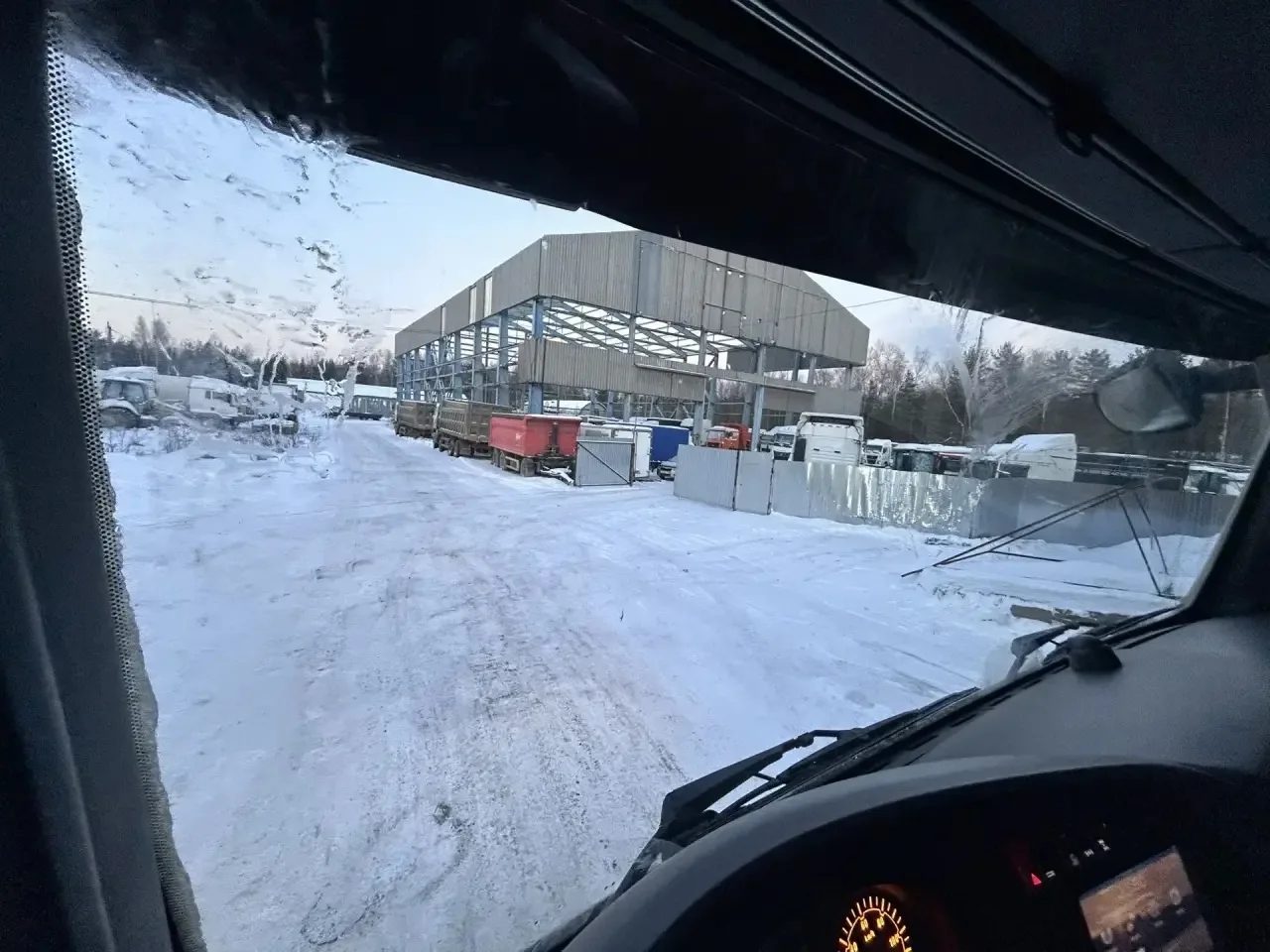 SITRAK C7H 6x4 Седельный тягач