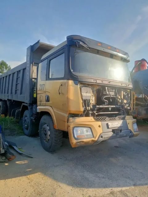 Shacman SX33186V366