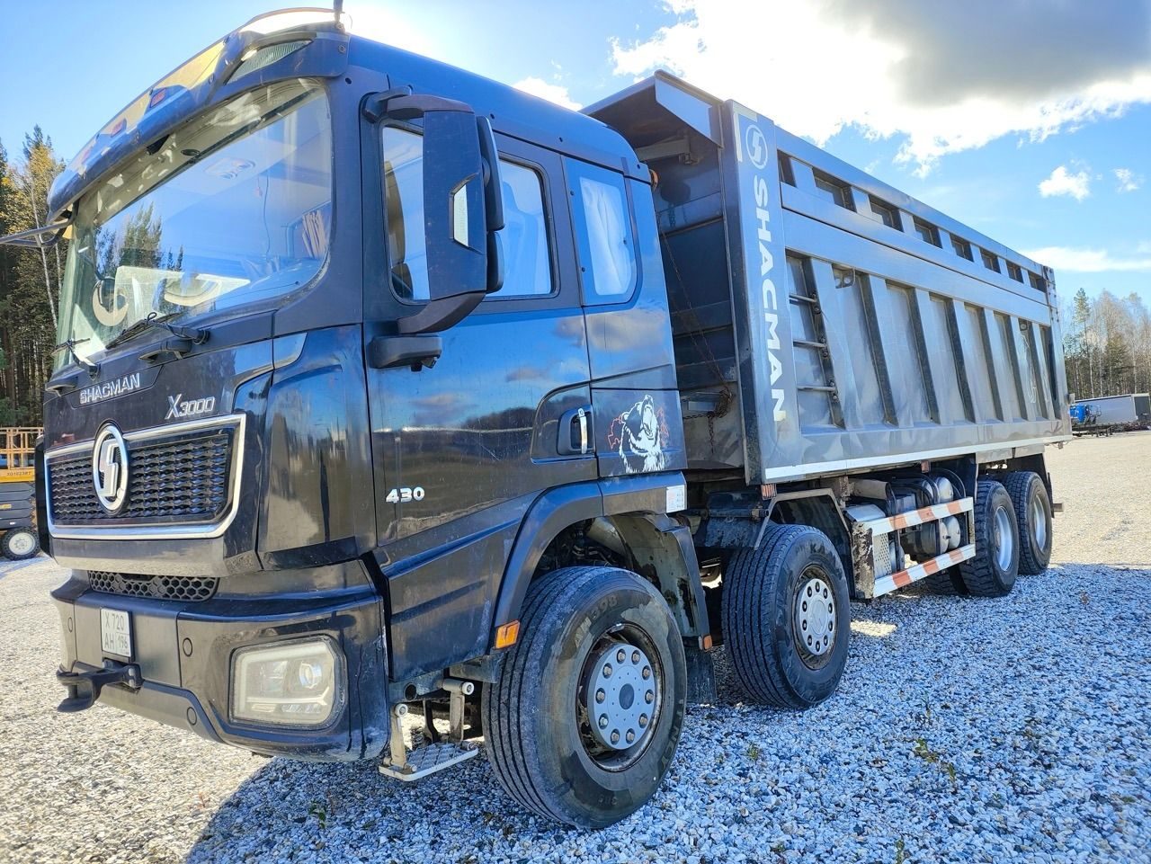 Shacman SX33186V366