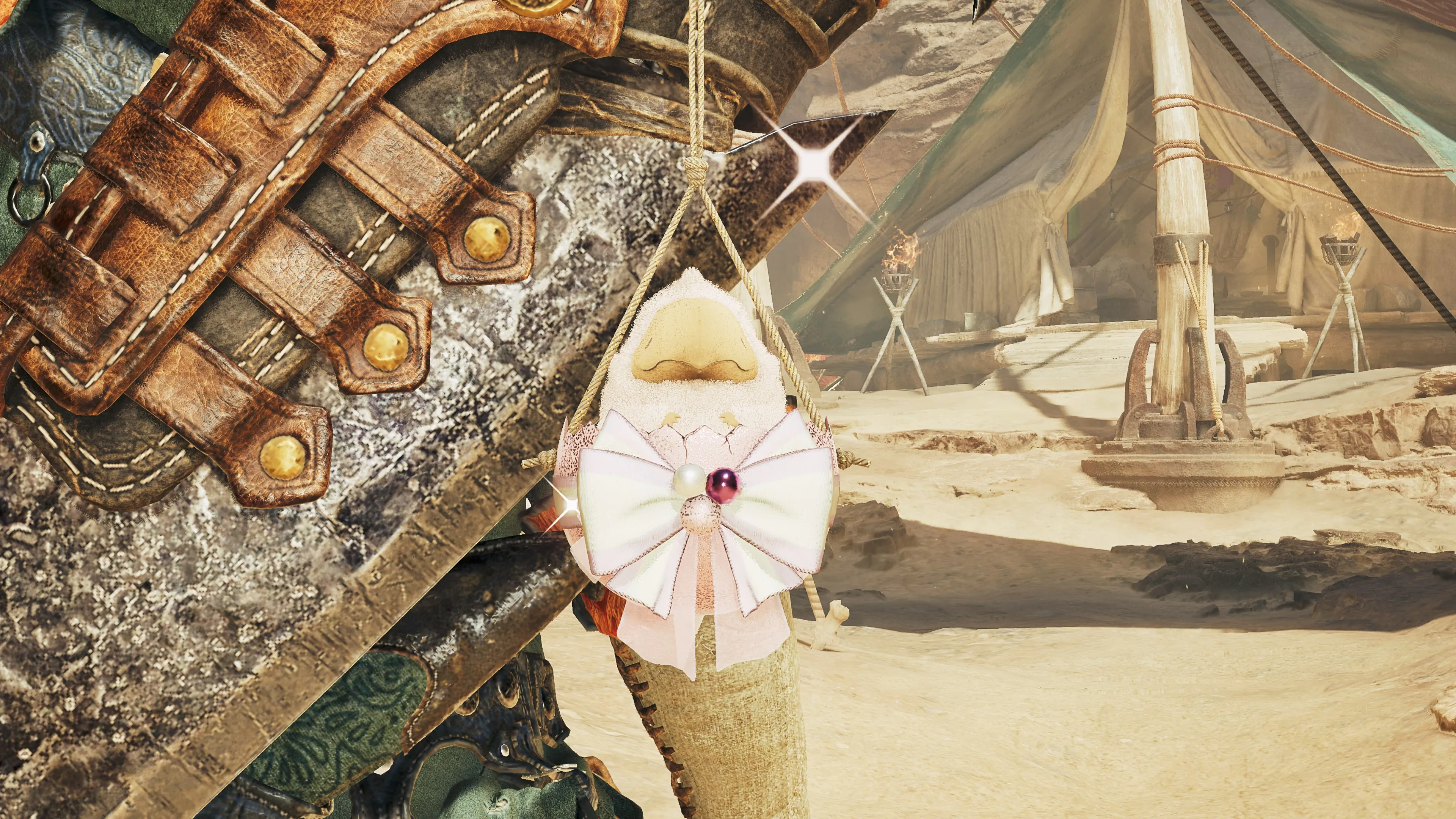 Monster Hunter Wilds - Pendant: Pink Rock-a-Baby [PS5] - изображение 2