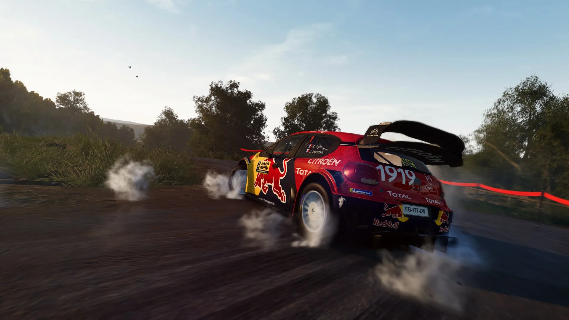WRC 8 Deluxe Edition FIA World Rally Championship [PS4] - изображение 2