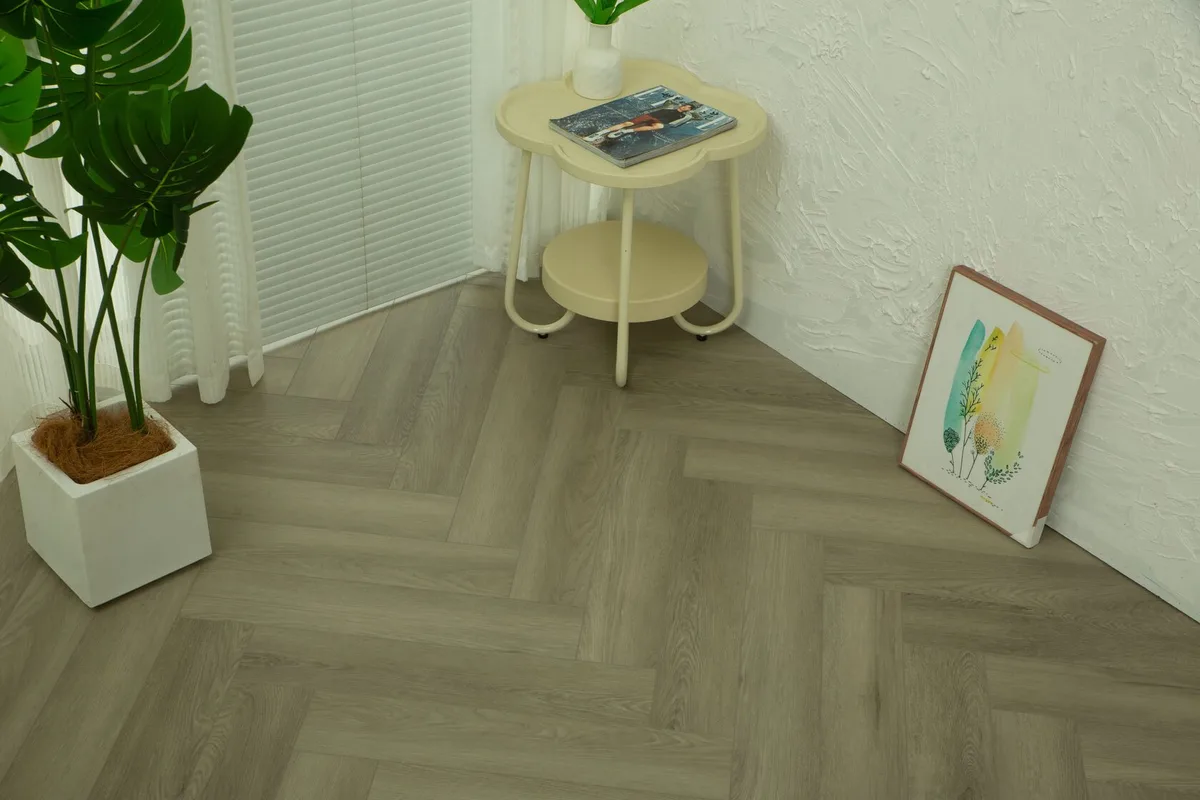 OneFloor SPC ламинат елочка 3038: в интерьере