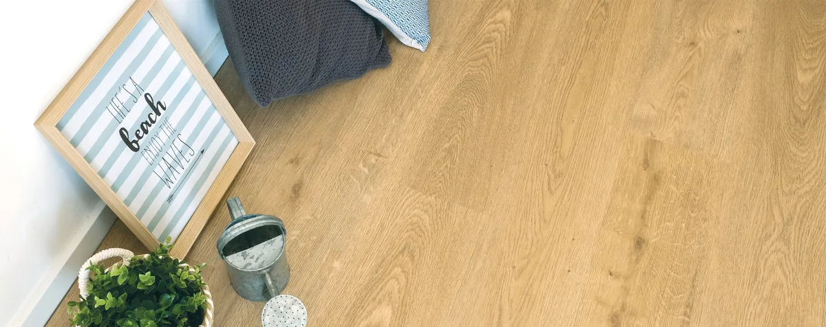 CorkArt Vinyl Concept Metropolitan Camel Mountain Oak: в интерьере