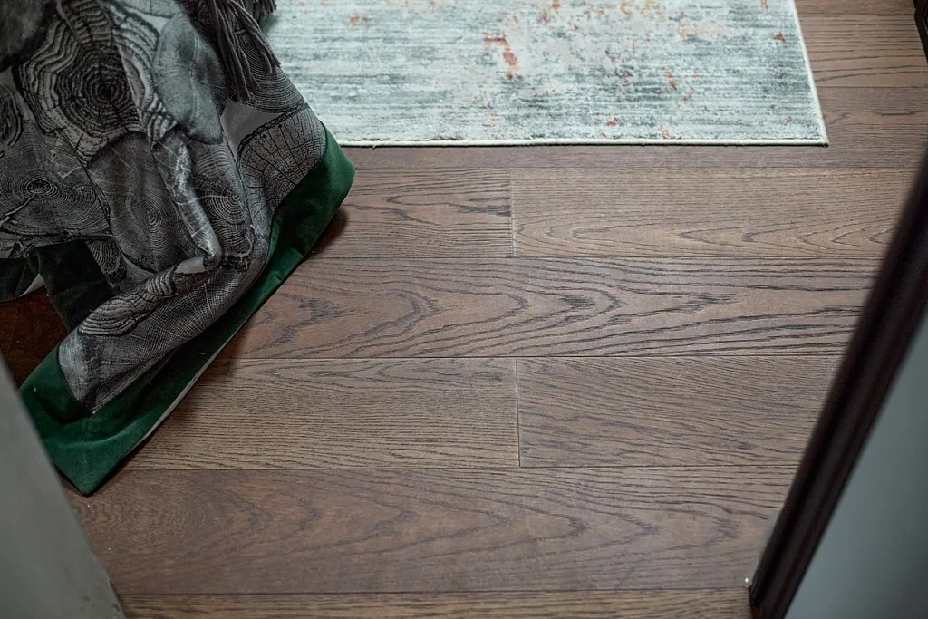 Fargo Quartz Parquet Классик 5 мм Дуб Брауни: фото