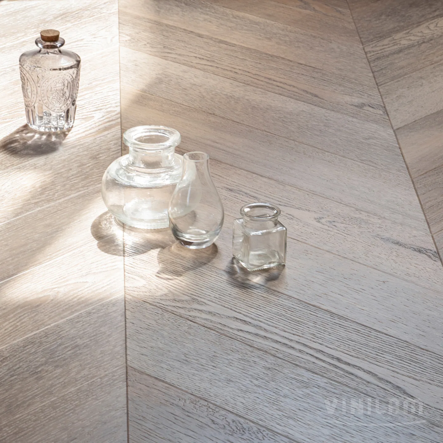 Vinilam Parquet Chevron Glue Шеврон Шампань: в интерьере