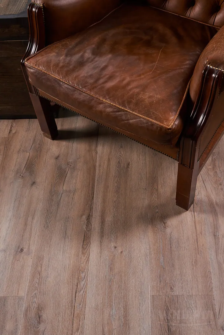 Vinilam Ceramo XXL Cork Дуб Женева: в интерьере