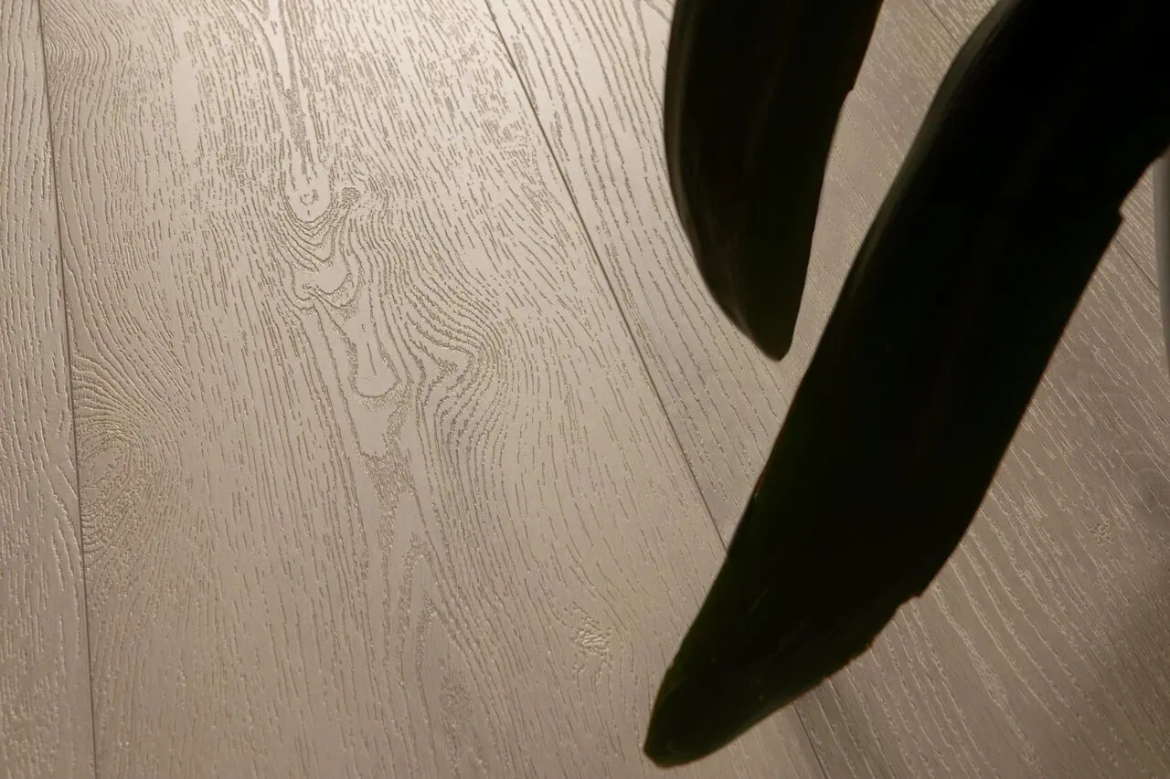 Vinilam Cork WPC Дуб Намюр: в интерьере