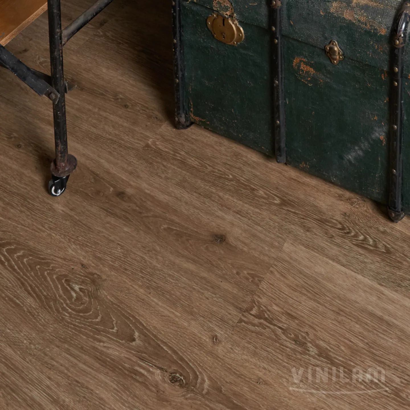 Vinilam Cork WPC Дуб Брюссель: в интерьере