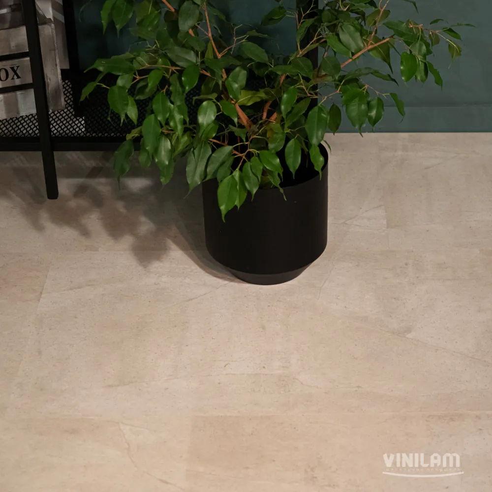 Vinilam Ceramo XXL Stone Glue Бетон белый: в интерьере
