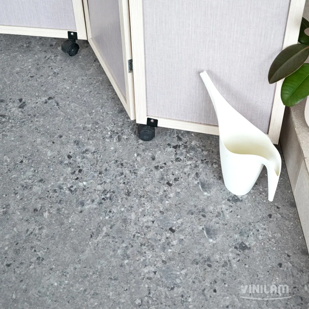 Vinilam Ceramo XXL Stone Glue Терраццо: в интерьере