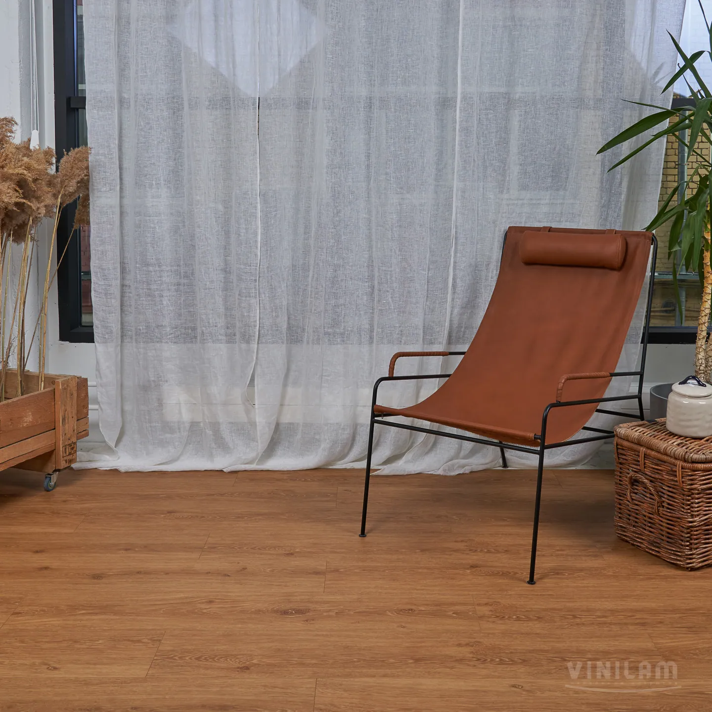 Vinilam Cork WPC Дуб Мейс: в интерьере