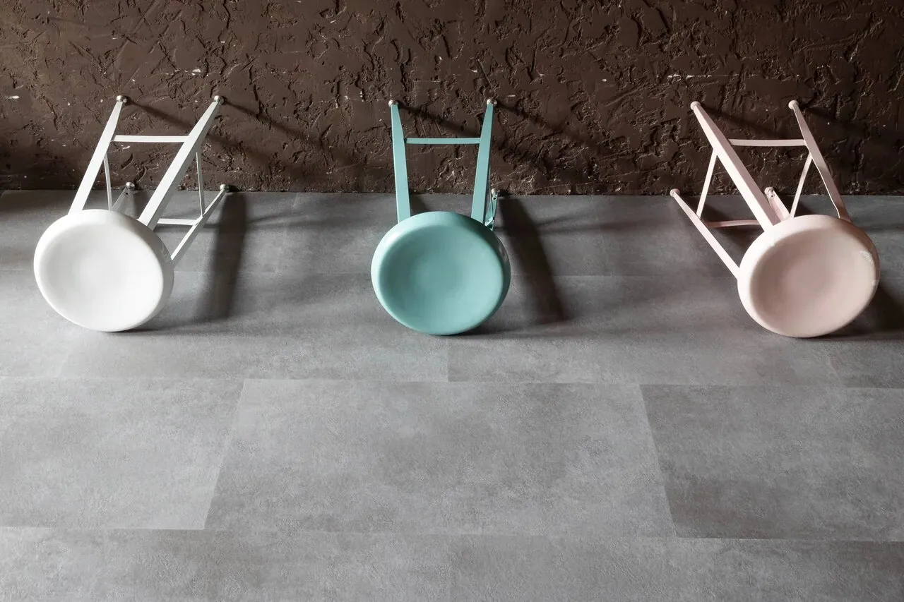 Vinilam Ceramo XXL Stone Glue Цемент: в интерьере