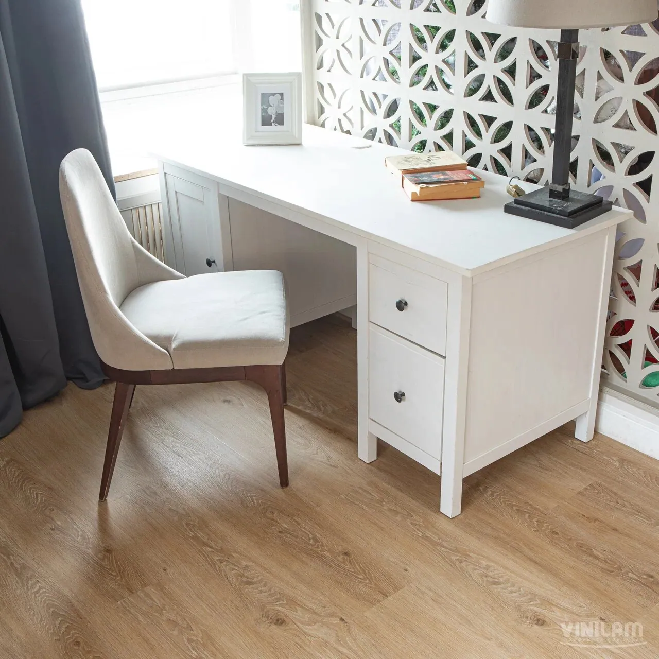 Vinilam Cork Premium WPC Дуб Ронда: в интерьере