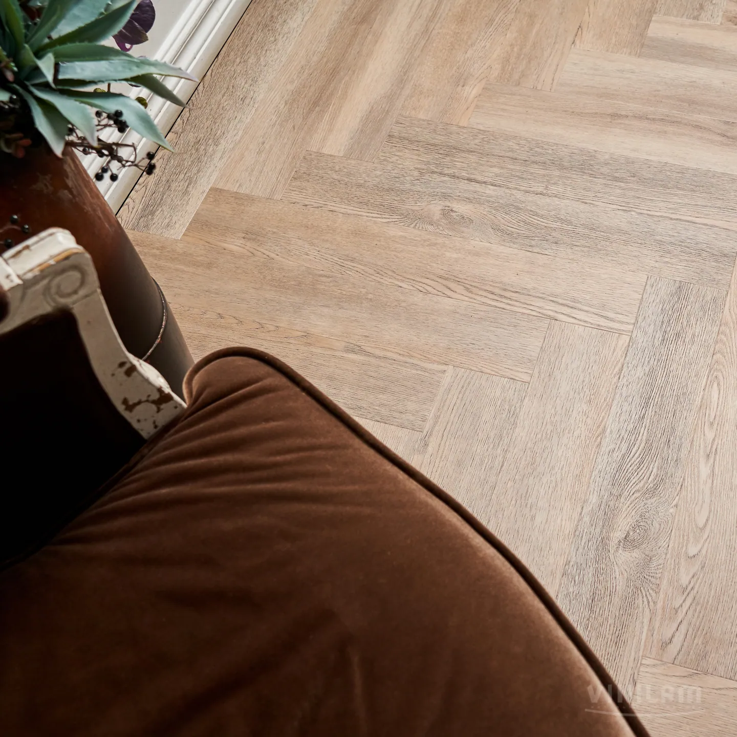 Vinilam Parquet Herringbone Click Паркет Северный: в интерьере