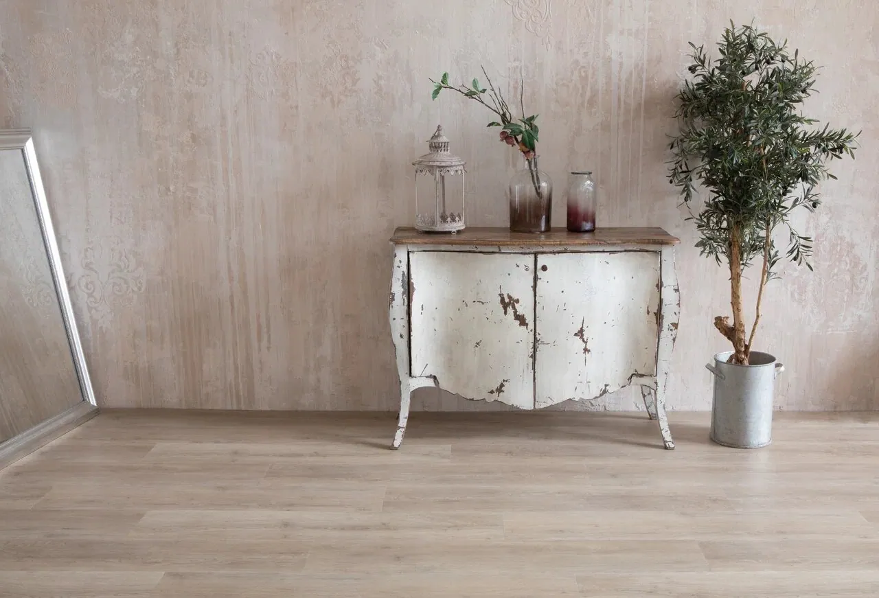 Vinilam VinilPol SPC Дуб Мира: в интерьере