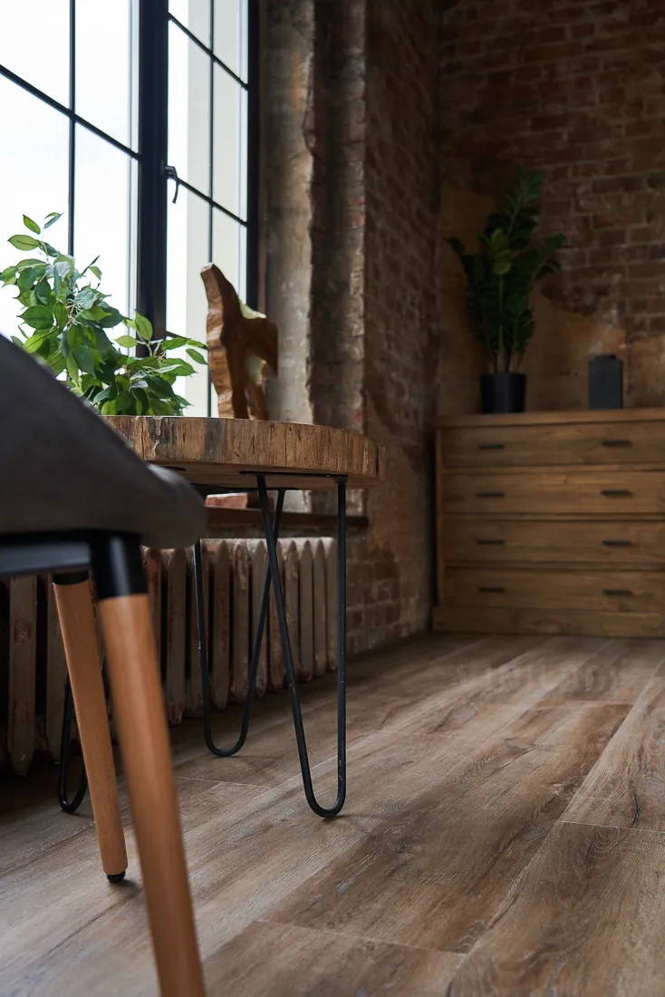 Vinilam Ceramo XXL Cork Дуб Биль: в интерьере