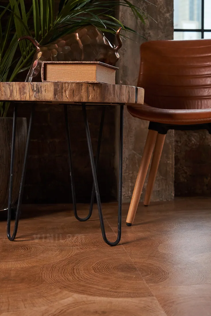 Vinilam Ceramo XXL Stone Glue Дуб натуральный: в интерьере
