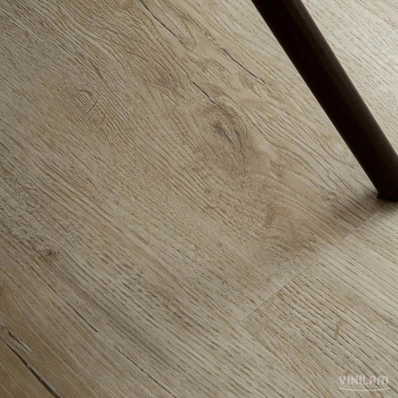 Vinilam Cork Premium WPC Дуб Валенсия: в интерьере