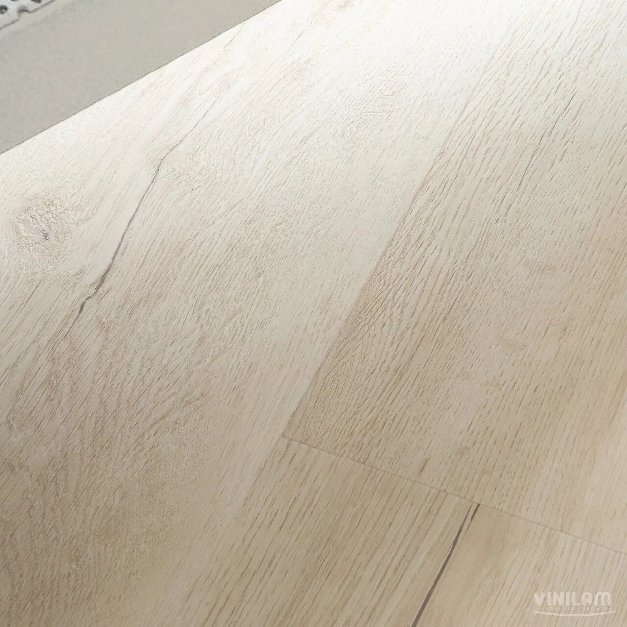 Vinilam Cork Premium WPC Дуб Барселона: в интерьере